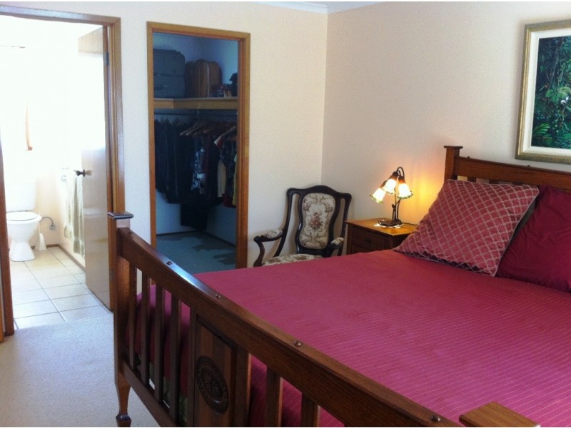 27 Hoffman Street, Midway Point TAS 7171