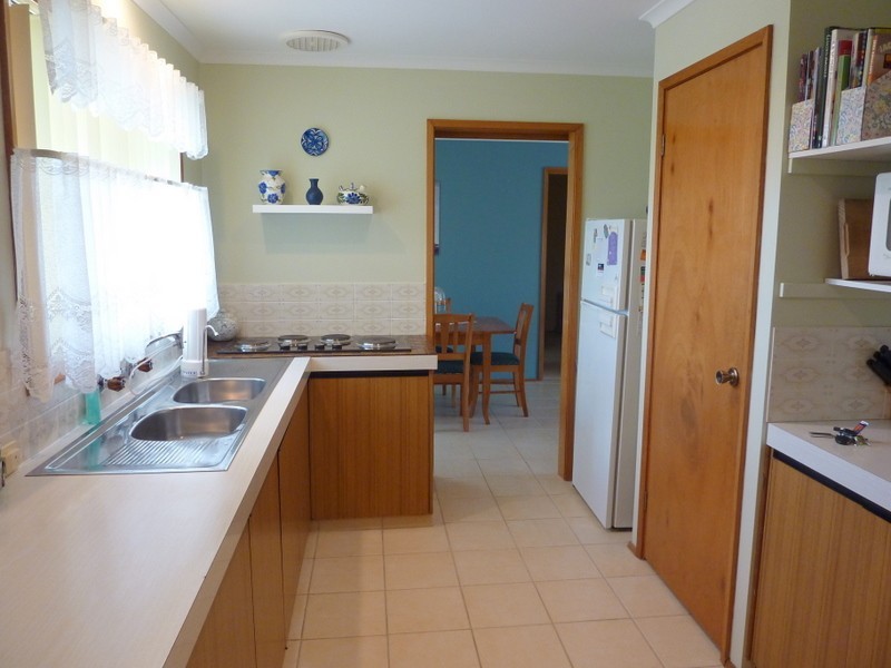 27 Hoffman Street, Midway Point TAS 7171