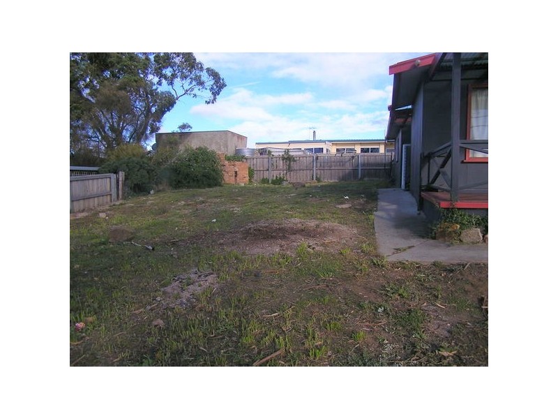 10 Fourth Avenue, Dodges Ferry TAS 7173