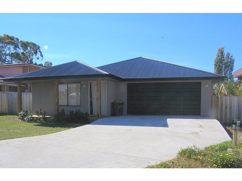 3 Southern Drive, Midway Point TAS 7171