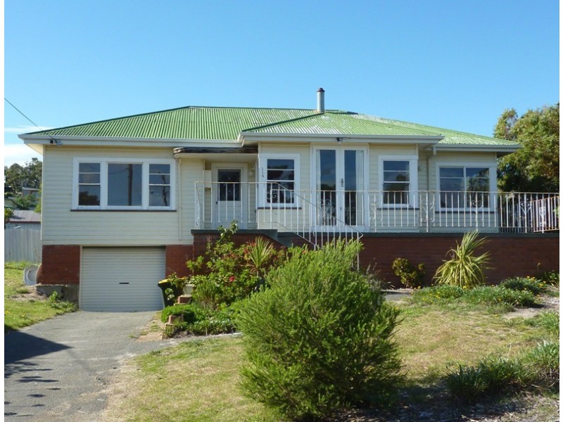 114 Carlton Beach Road, Dodges Ferry TAS 7173