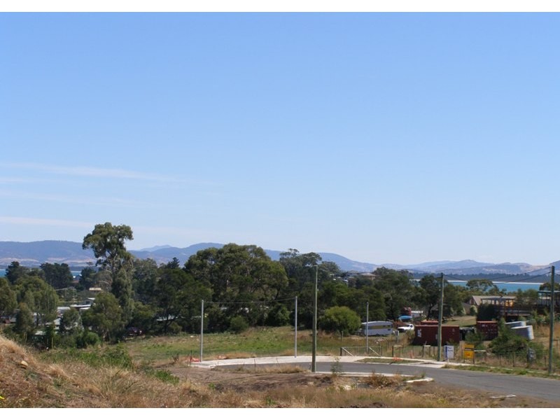 1 Esther Court, Dodges Ferry TAS 7173