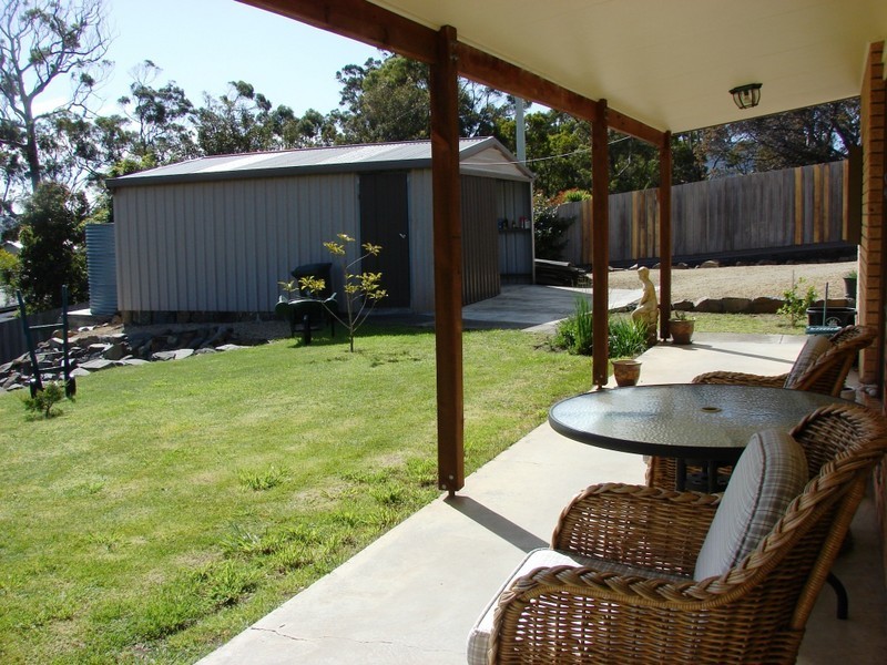 18 Greatbatch, White Beach TAS 7184