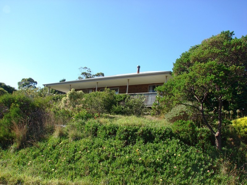 57 Lagoon rd, White Beach TAS 7184