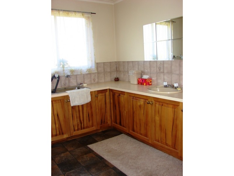 57 Lagoon rd, White Beach TAS 7184