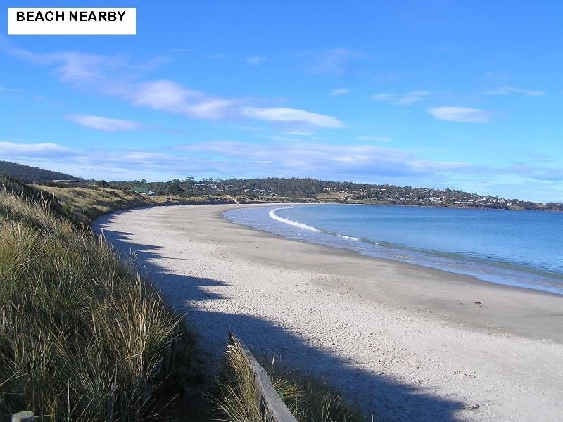 25 Colleen Crescent, Primrose Sands TAS 7173