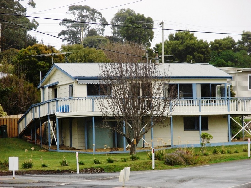 423 White Beach rd, White Beach TAS 7184