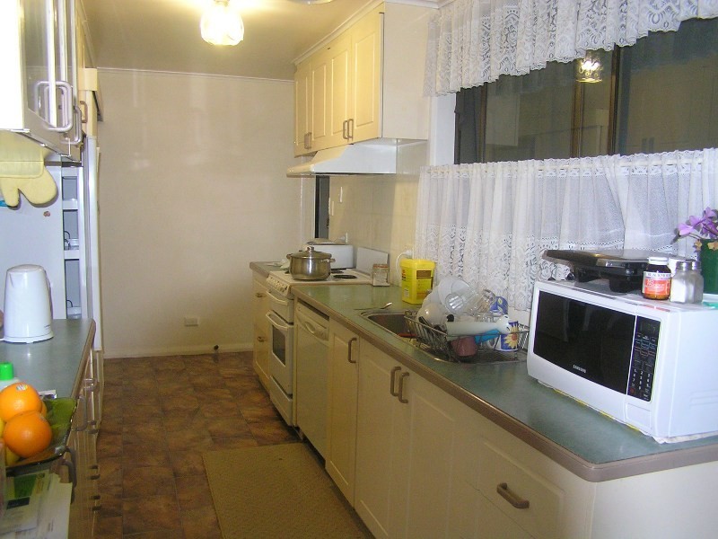 16 Brady Street, Midway Point TAS 7171