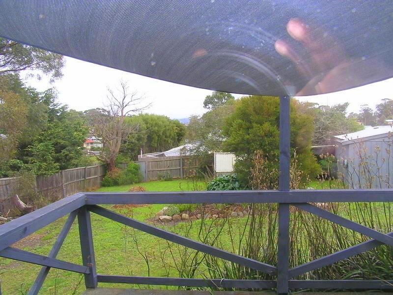 8 Tenth Avenue, Dodges Ferry TAS 7173