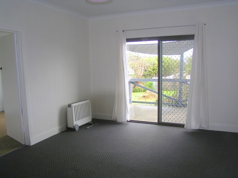 8 Tenth Avenue, Dodges Ferry TAS 7173