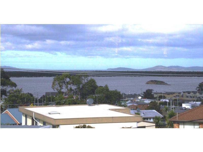 18 Darwin Street, Midway Point TAS 7171