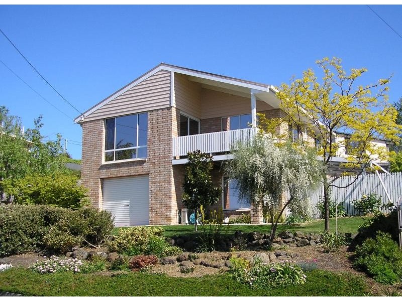 6 Stewart Court, Midway Point TAS 7171