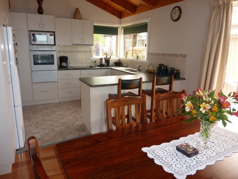 6 Stewart Court, Midway Point TAS 7171