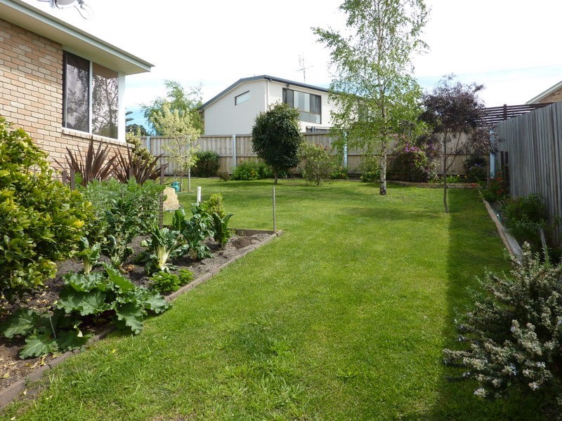 6 Stewart Court, Midway Point TAS 7171