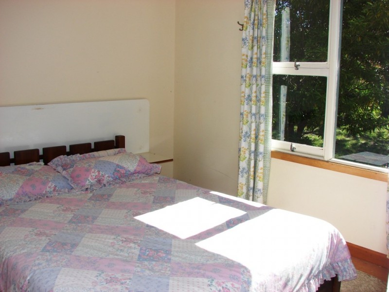 49 Batchela Street, White Beach TAS 7184