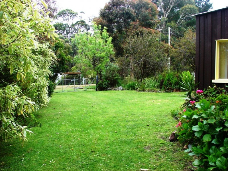 7 Martin Court, White Beach TAS 7184