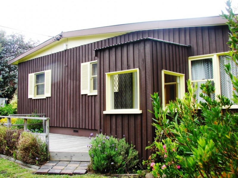 7 Martin Court, White Beach TAS 7184