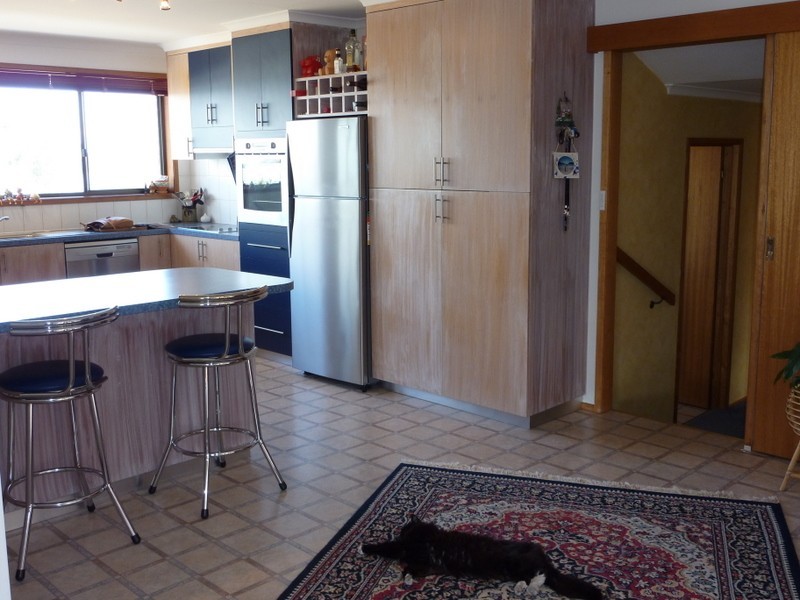 33 Raynors Road, Midway Point TAS 7171