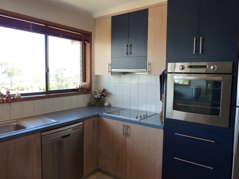 33 Raynors Road, Midway Point TAS 7171