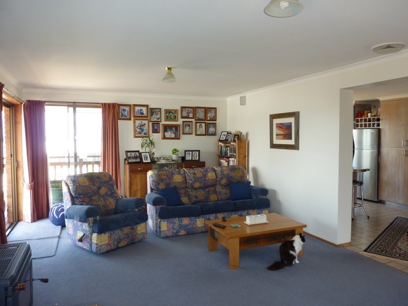33 Raynors Road, Midway Point TAS 7171