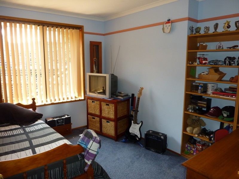 33 Raynors Road, Midway Point TAS 7171