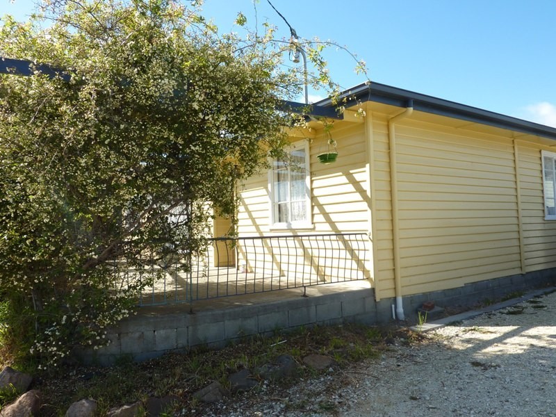 4 Fifth Avenue, Dodges Ferry TAS 7173