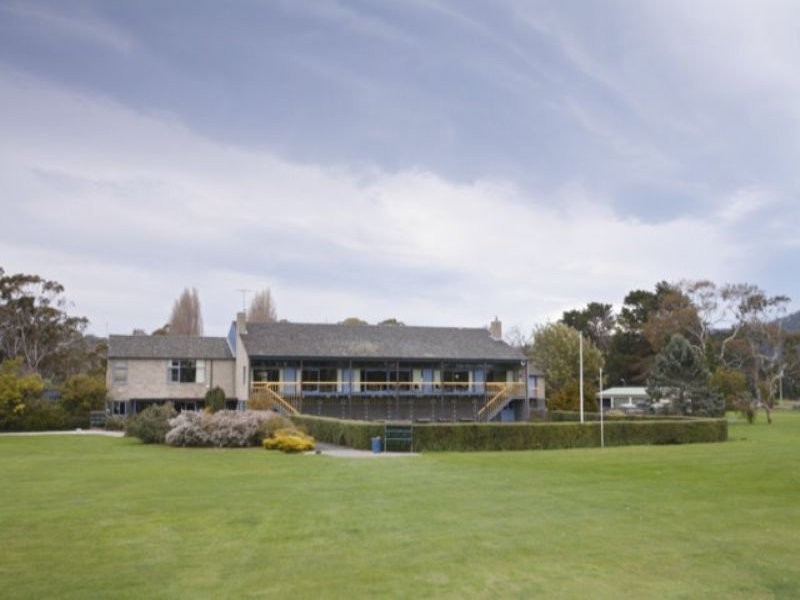 “FAIRWAYS” Woodhurst Road, Seven Mile Beach TAS 7170