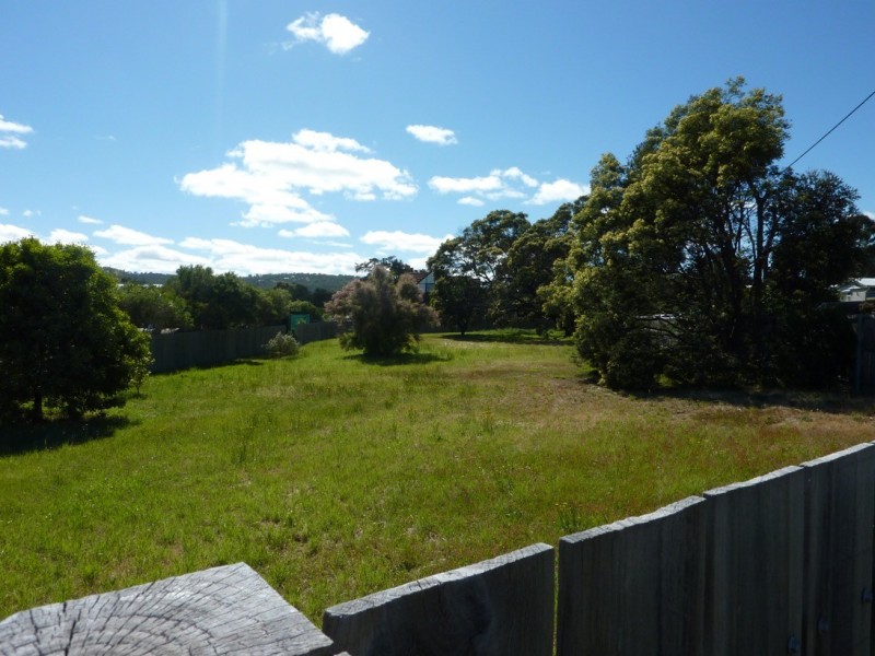 19 Eighth Avenue, Dodges Ferry TAS 7173