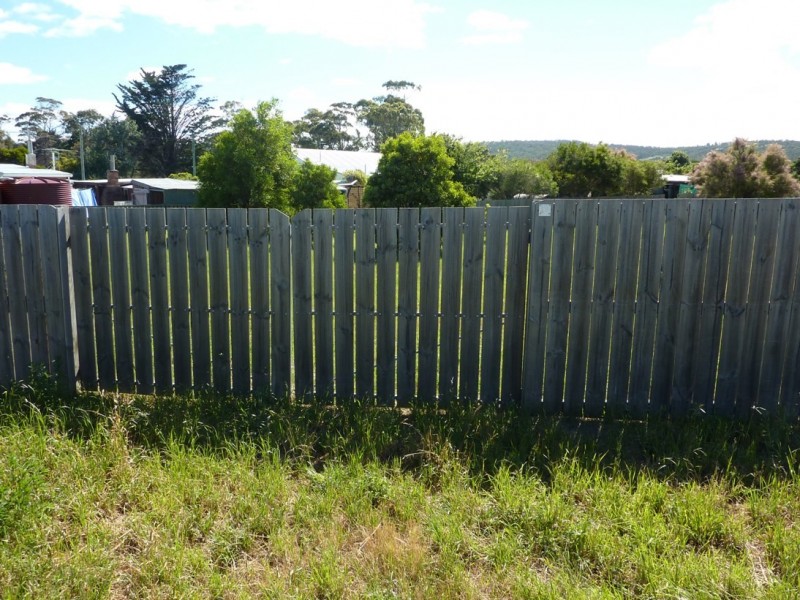 19 Eighth Avenue, Dodges Ferry TAS 7173