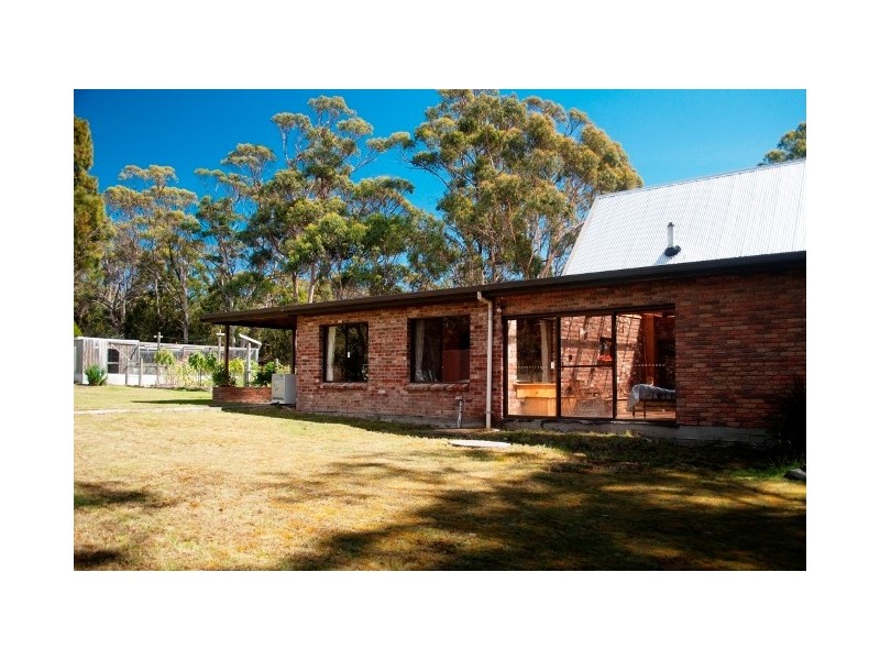 31 Noyes Road, White Beach TAS 7184