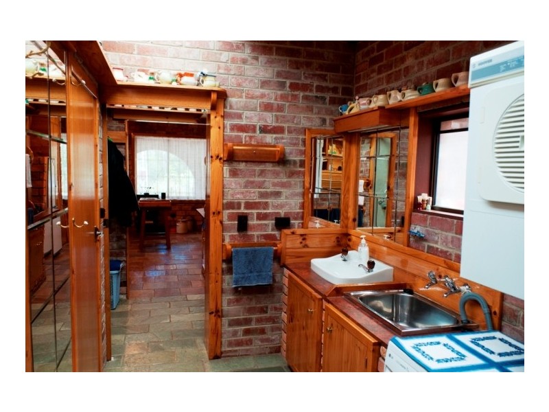 31 Noyes Road, White Beach TAS 7184