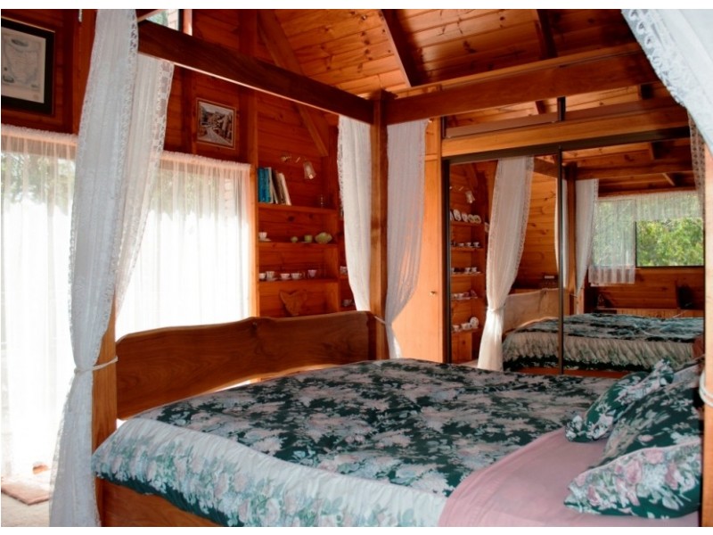 31 Noyes Road, White Beach TAS 7184