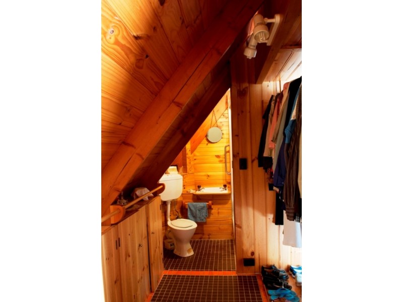 31 Noyes Road, White Beach TAS 7184