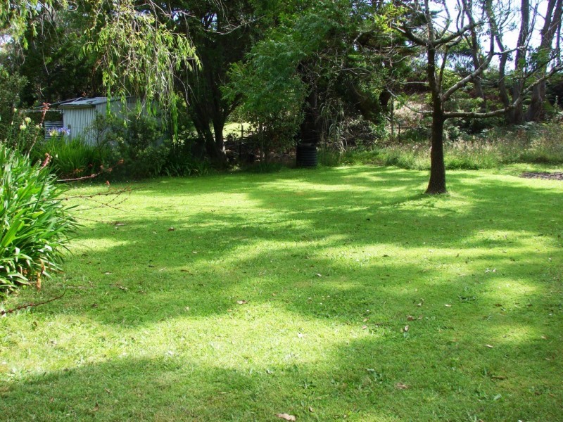 2 Martin Court, White Beach TAS 7184