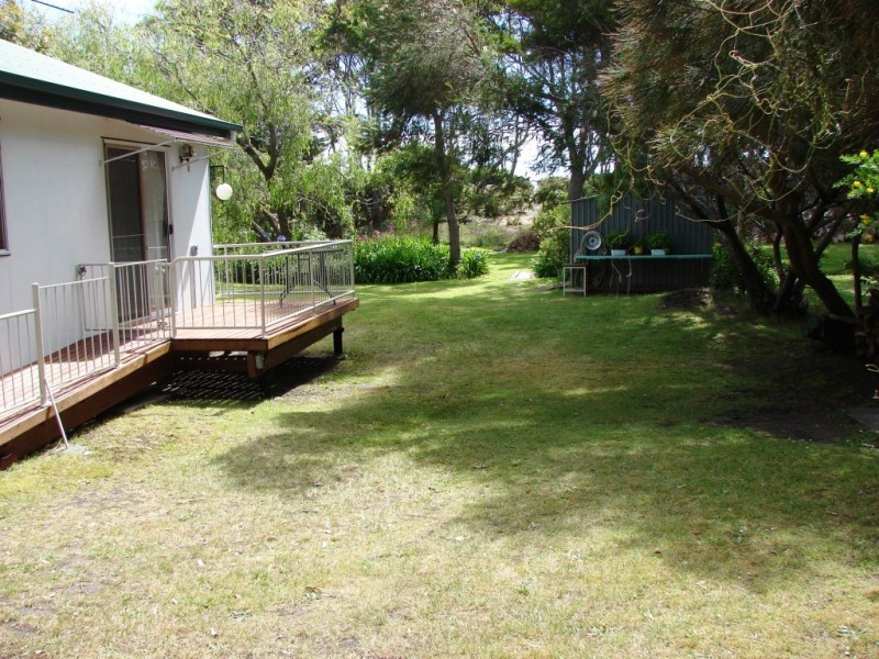 2 Martin Court, White Beach TAS 7184