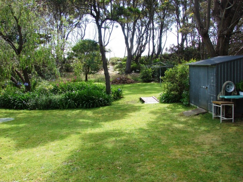 2 Martin Court, White Beach TAS 7184