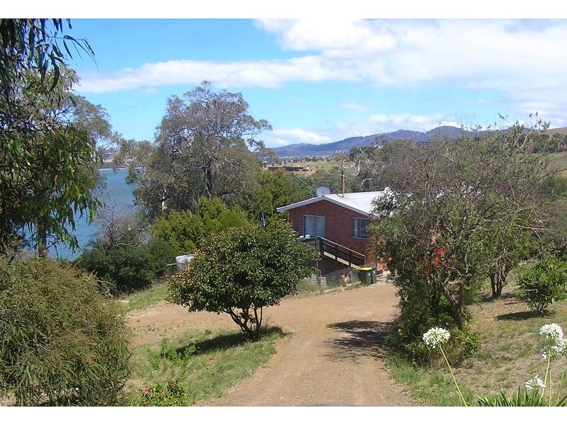 599 Shark Point Road, Penna TAS 7171