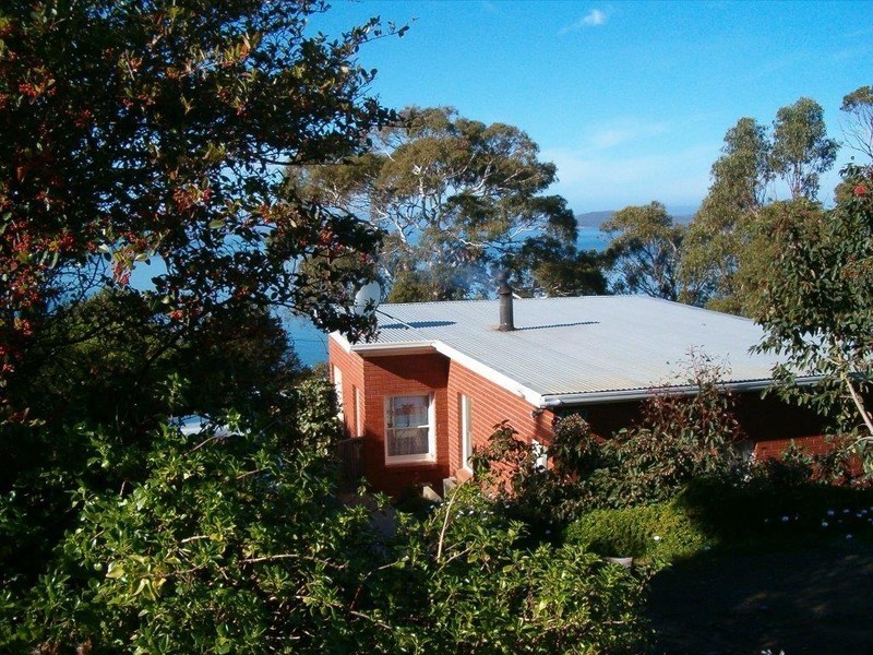 137 Linden Road, Primrose Sands TAS 7173