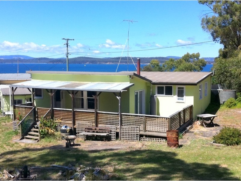2-4 Susans Bay Road, Primrose Sands TAS 7173