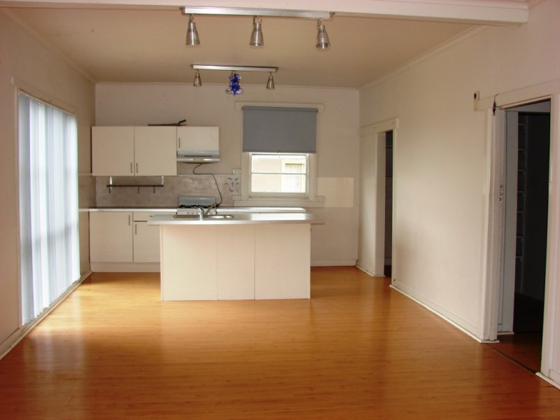 17 Blackwood Court, White Beach TAS 7184