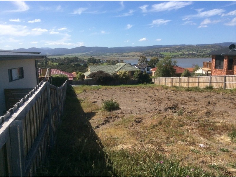 15 Northsun Place, Midway Point TAS 7171