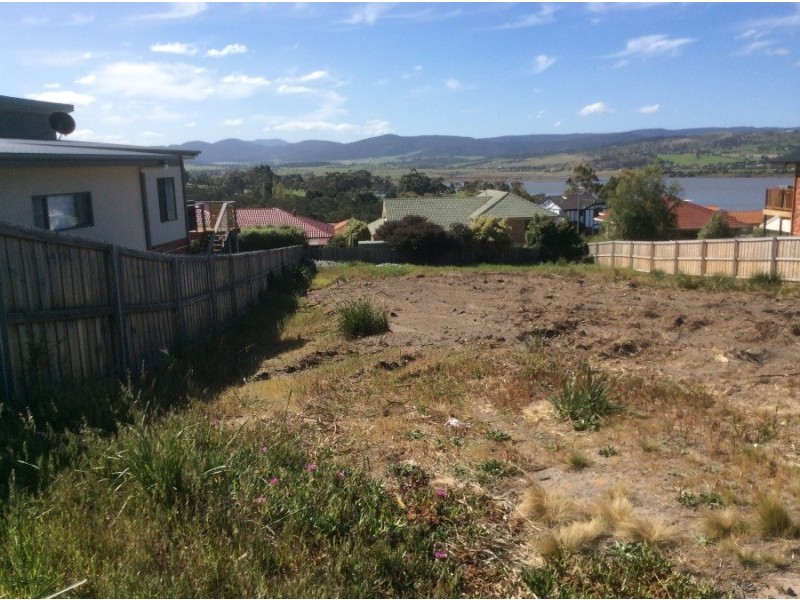 15 Northsun Place, Midway Point TAS 7171