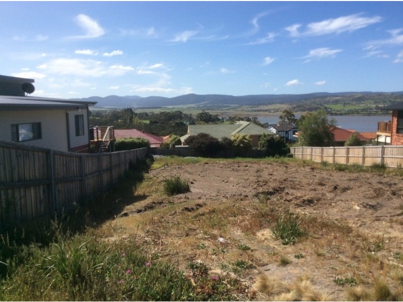 15 Northsun Place, Midway Point TAS 7171