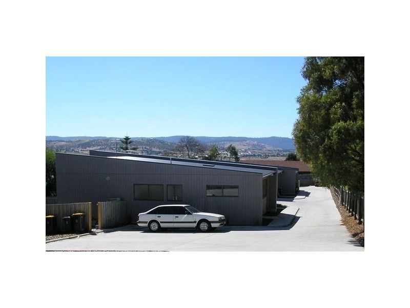 Unit 4/5 Northsun Place, Midway Point TAS 7171