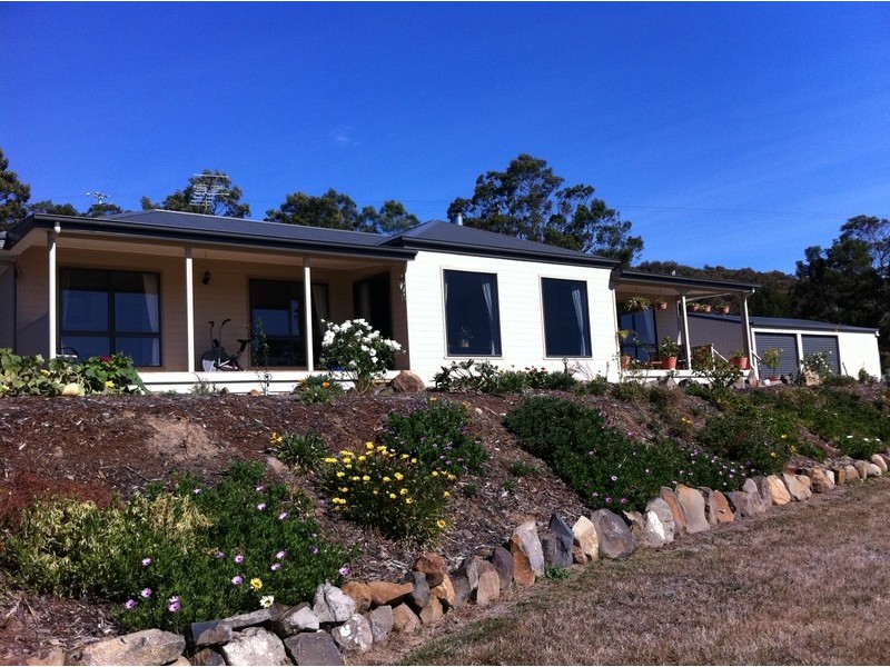 10 Wards Avenue, Lewisham TAS 7173