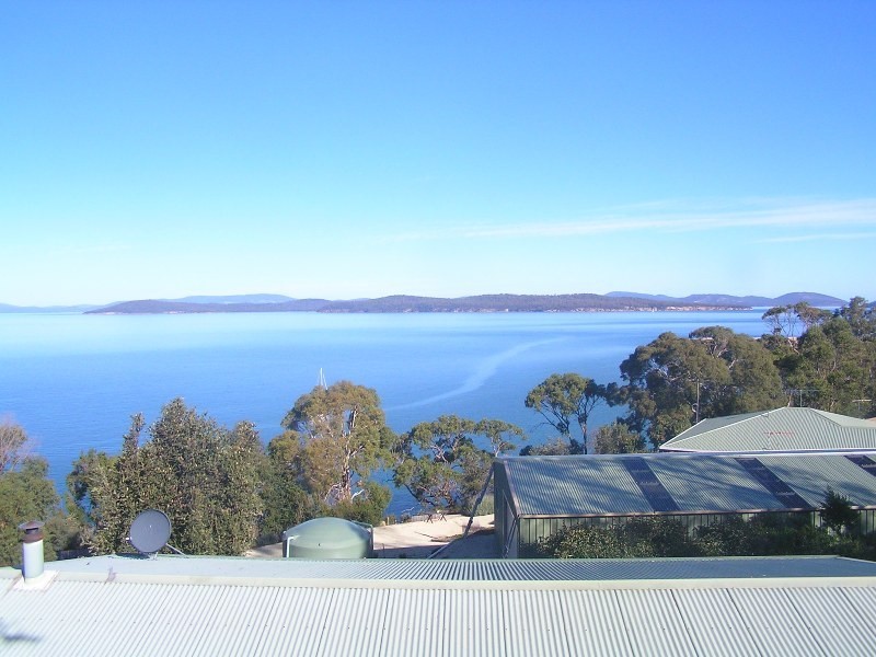 147 Linden Road, Primrose Sands TAS 7173