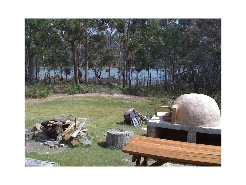 221 Old Jetty Road, Eaglehawk Neck TAS 7179