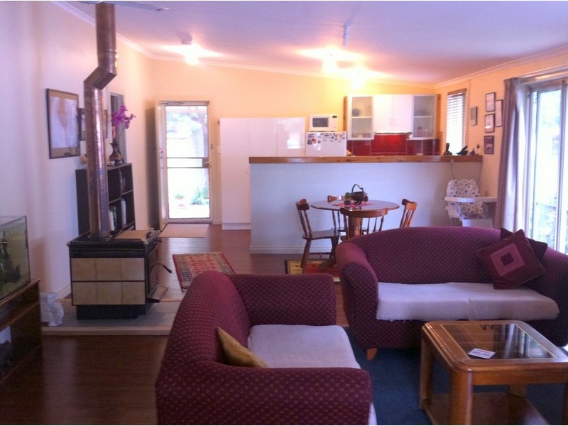 9 River Street, Carlton TAS 7173