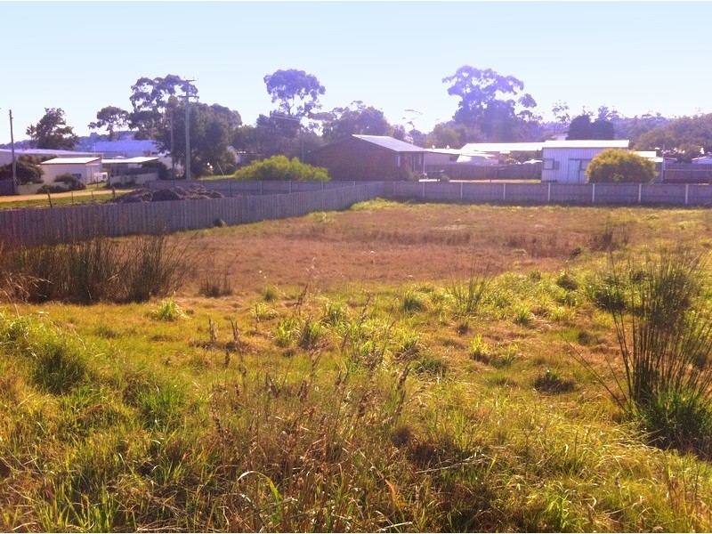 5 Jetty Road, Dodges Ferry TAS 7173