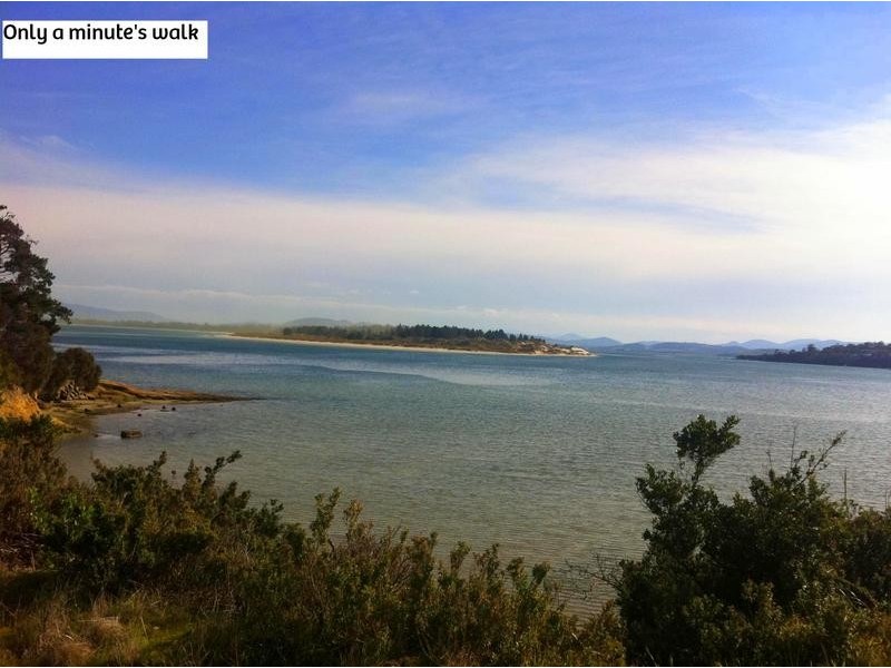 5 Jetty Road, Dodges Ferry TAS 7173